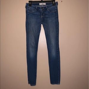 Hollister jeans!!